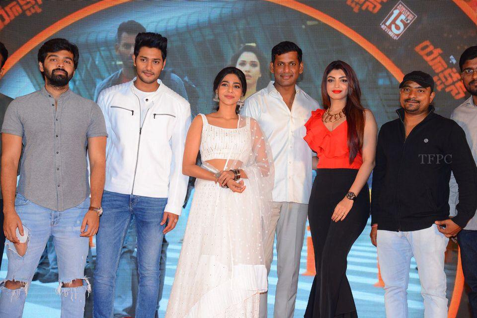 యాక్షన్ మూవీ ప్రీ రిలీజ్ ఈవెంట్ ఫొటోస్