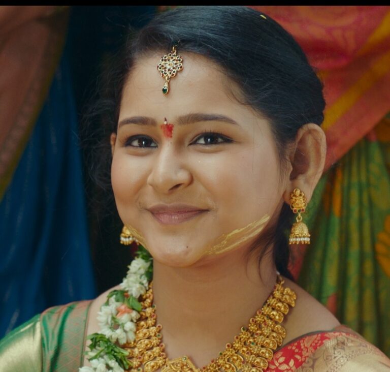 హుషారు పిట్టలు’ చిత్రం నుంచి ‘మంగళస్నానం’ లిరికల్‌ సాంగ్‌ విడుదల