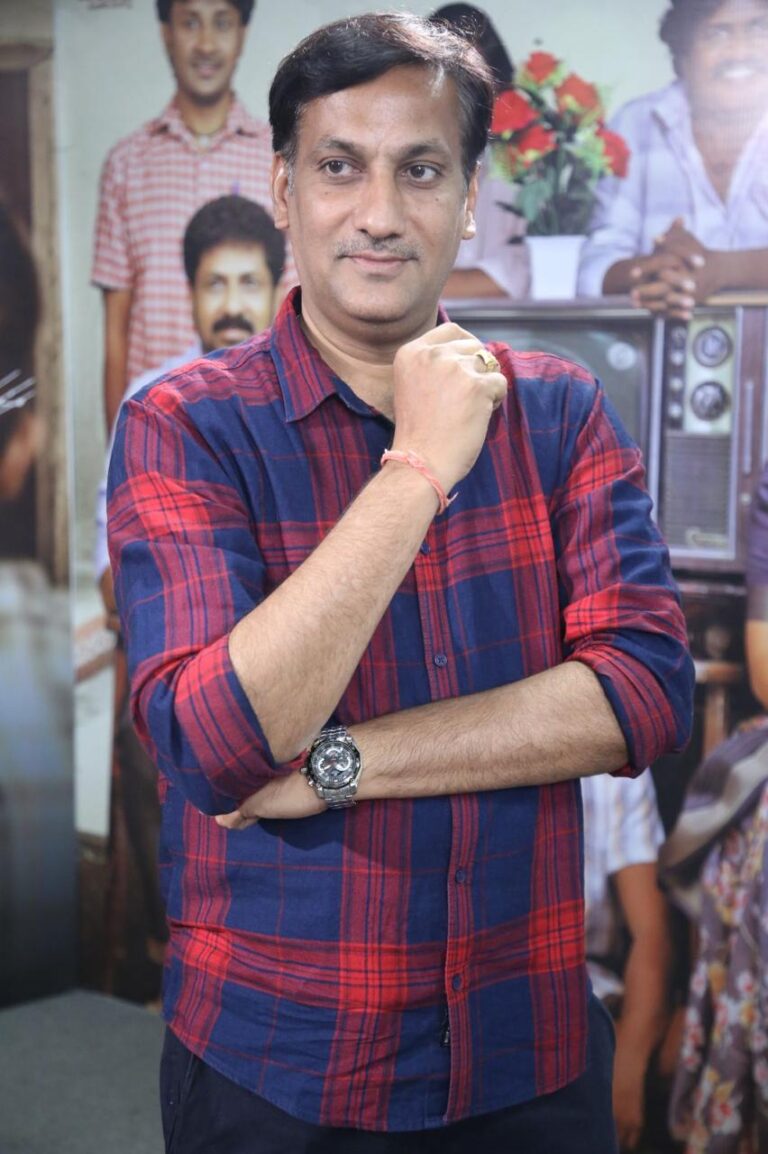 దూరదర్శని అందరి మనసులను హత్తుకుంటుంది: దర్శకుడు కార్తికేయ కొమ్మి
