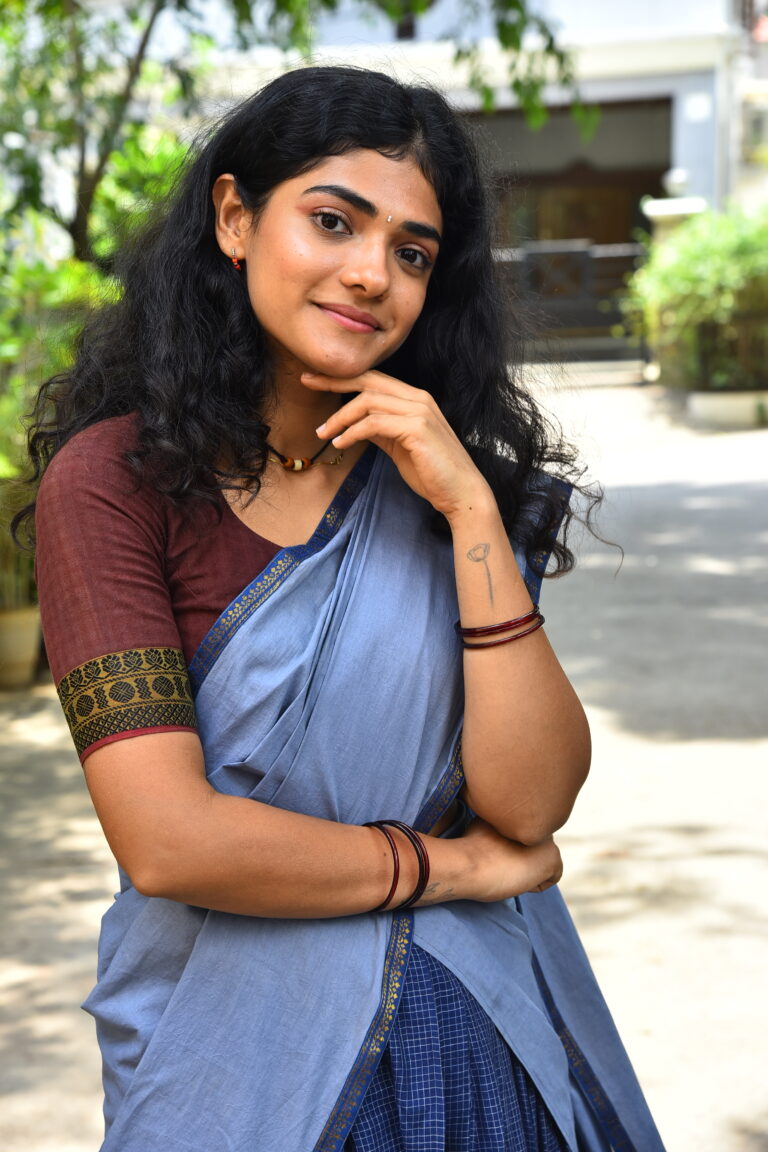‘సింగ్ గీతం’ లాంటి సినిమా ఇప్పటివరకూ ఇండియాలో రాలేదు : హీరోయిన్ అహల్యా బమ్రూ