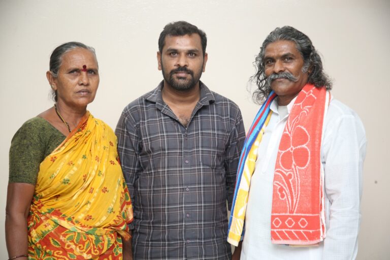 సినిమా పైన కోర్టు కేసు వేసి రిలీజ్ ఆపేసి రోడ్డున పడేసిన ప్రభాస్ ప్రొడ్యూసర్స్