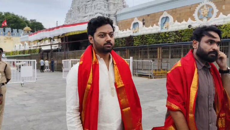 శ్రీవారిని దర్శించుకున్న నందమూరి బాలకృష్ణ కుమారుడు