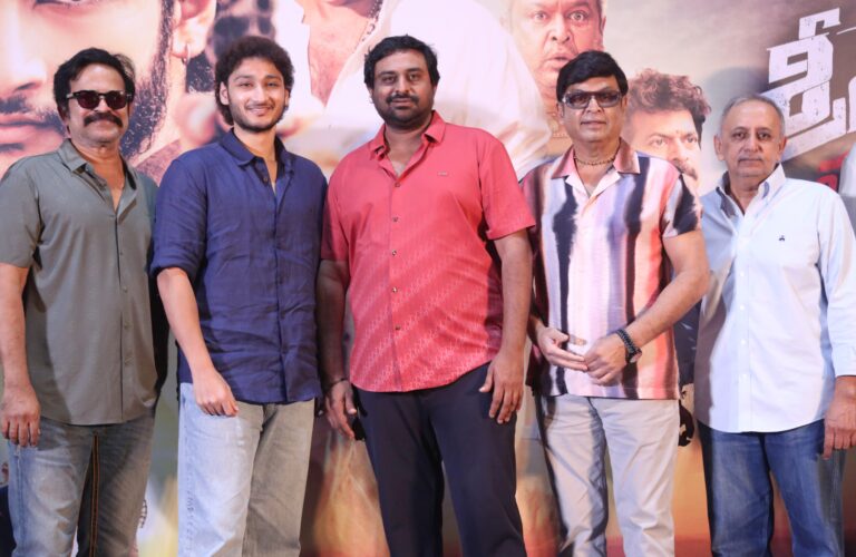 తాతయ్య సూపర్ స్టార్ కృష్ణ గారు, బాబాయ్ మహేష్ బాబు గారిలా నన్నూ యాక్సెప్ట్ చేస్తారని కోరుకుంటున్నాను: జై కృష్ణ ఘట్టమనేని