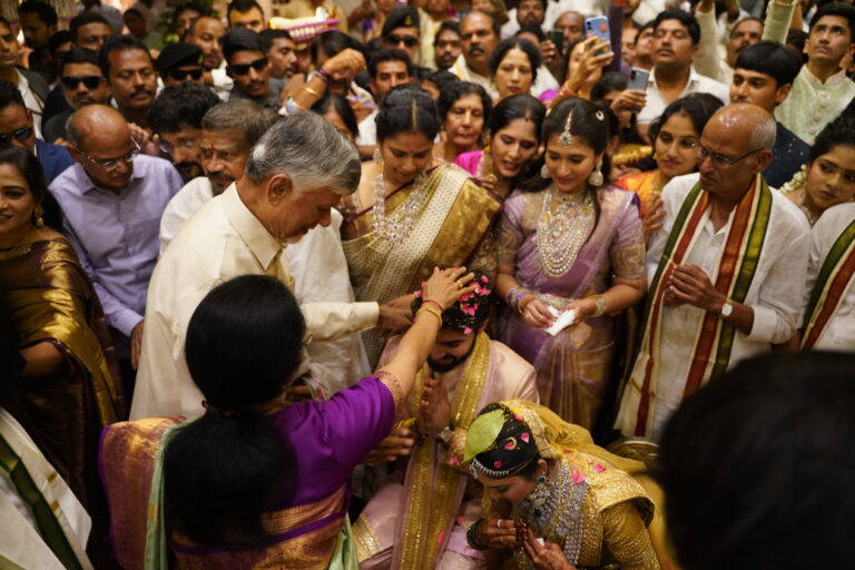 అత్యంత ఘనంగా జరిగిన నిర్మాత బండ్ల గణేశ్‌ కుమార్తె జనని-సూర్యతేజ వివాహం 