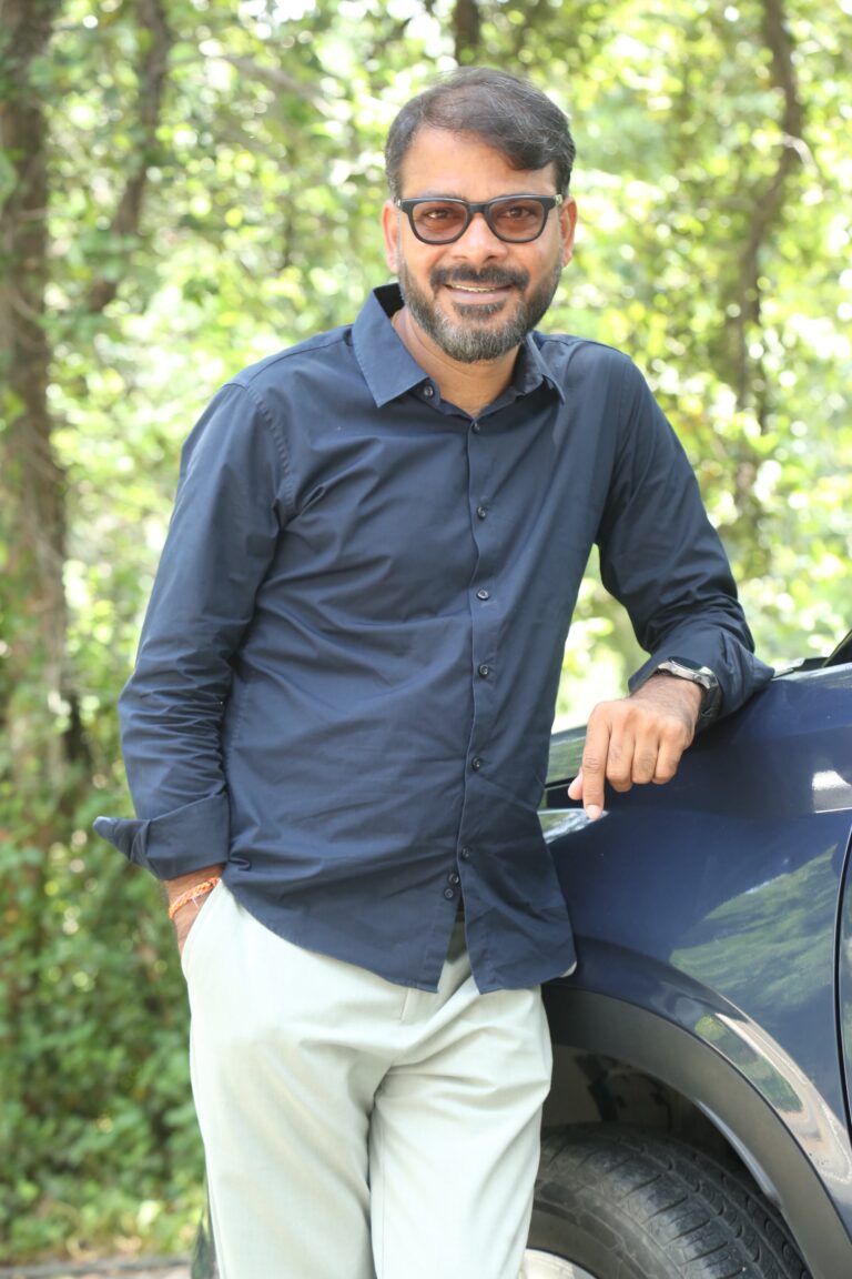 మనోజ్ బాజ్‌పేయి మాట్లాడుతూ ‘అమీర్ లోగ్’ అని అన్నారు, అక్కడి నుంచి ఈ ప్రయాణం ప్రారంభమైంది : దర్శకుడు రమణా రెడ్డి సోమ