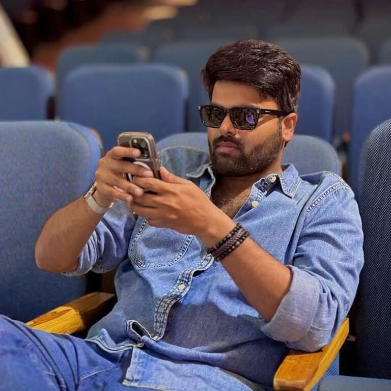 నటి ఫిర్యాదుతో దర్శకుడు పవన్ సాధినేని అరెస్ట్