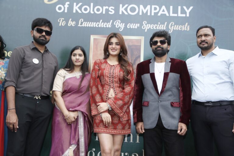 హీరోయిన్ నిధి అగర్వాల్ చేతుల మీదుగా కొంపల్లిలో ‘కలర్స్ 2.0’ ప్రారంభం