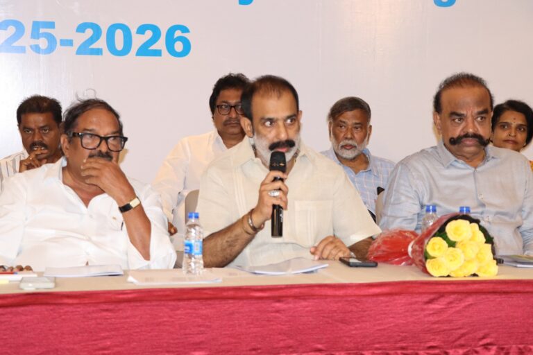 ఫిలింనగర్ కల్చరల్ క్లబ్ ఎన్నికల్లో అత్యధికంగా 1013 ఓట్లతో రెండవసారి సెక్రటరీగా ఎన్నికైన ముళ్లపూడి మోహన్