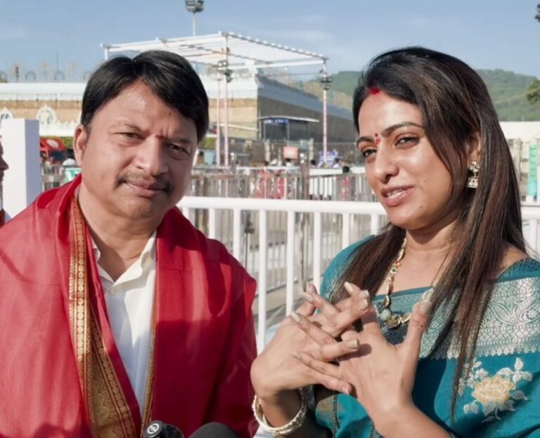 తిరుమలలో శ్రీవారి సన్నిధిలో “నాద నీరాజనం” కార్యక్రమంలో సంగీత దర్శకుడు ఆర్ పి పట్నాయక్, నటి ఉదయభాను